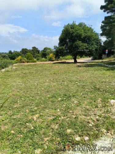 Ližnjan, građevinsko zemljište površine 523 m²