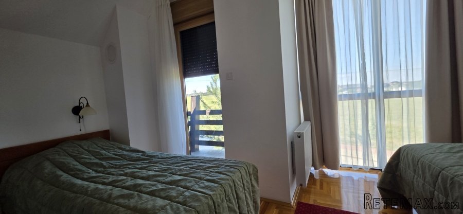 Prodaja kuce na Zlatiboru - 17