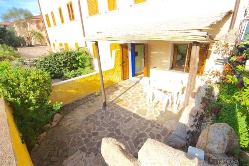 2 Bedrooms - Apartment - For Sale - 2