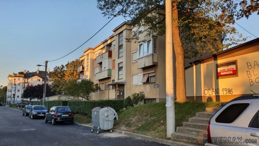 Novouređen stan, Zagreb (Sesvete-centar), 42.77 m2 - APN - 18