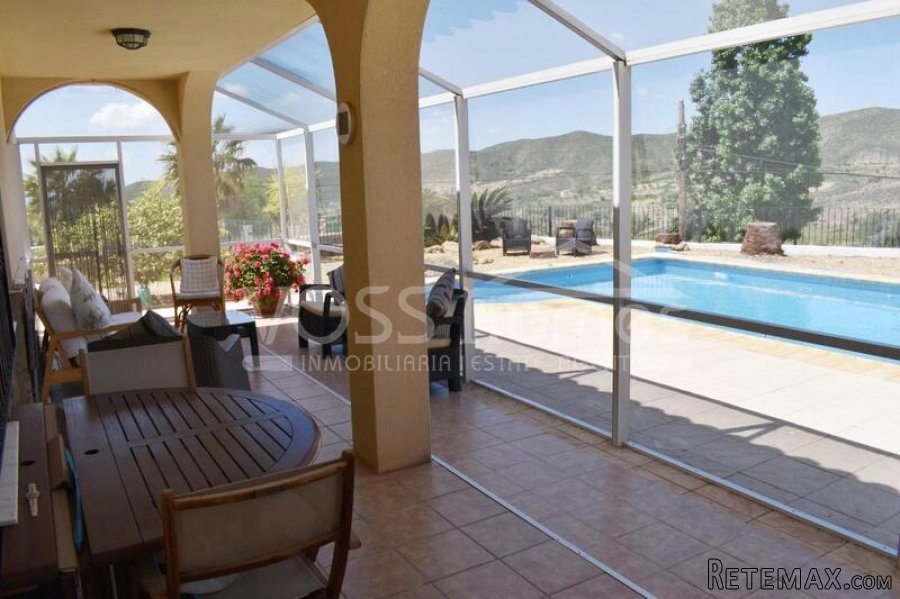 NEW & EXCLUSIVE TO VOSS HOMES - A beautifully presented &.. - 19