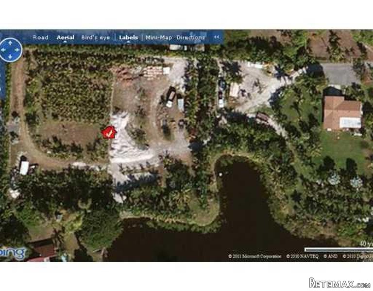 4836 Dillion St, Lake Worth, FL -..
