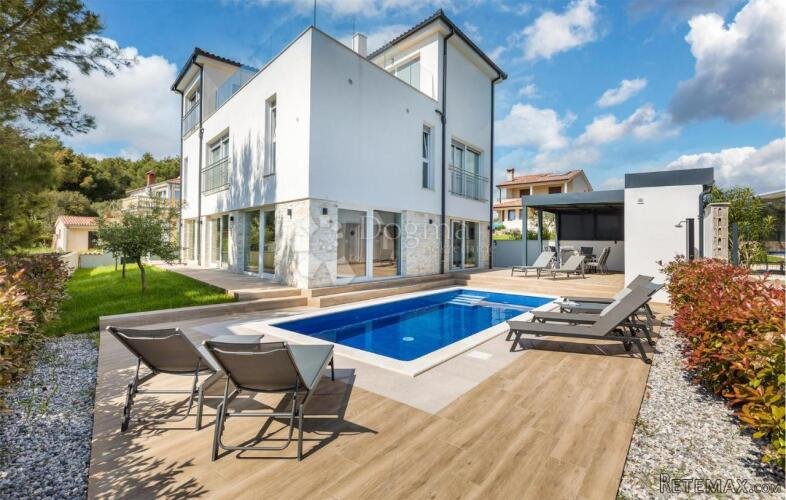 Luksuzna villa 700 m od plaže s pogledom na more i Brijune! - 2