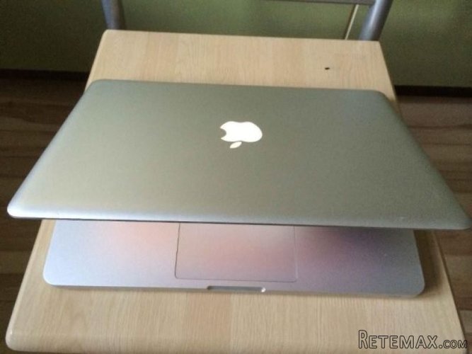 MacBook Pro 13'' i5 Aluminum - 2