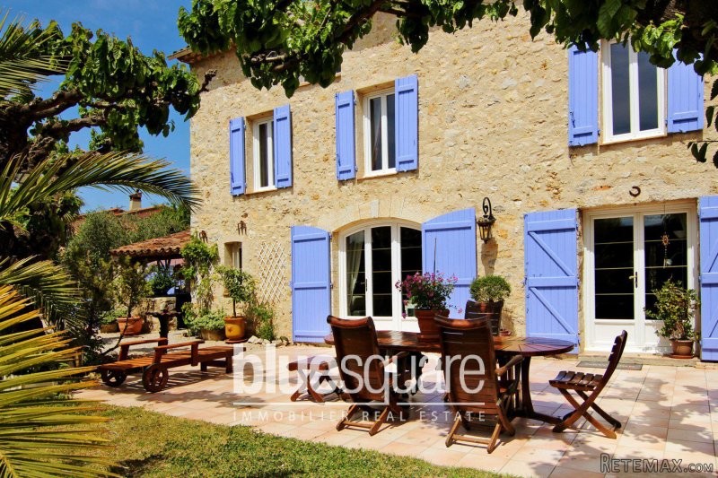 ANCIENT COUNTRY-HOUSE - FAYENCE