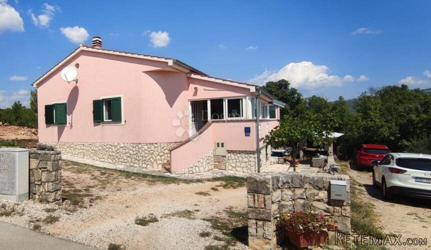 PREDIVNA KUĆA U BLIZINI MORA - 3