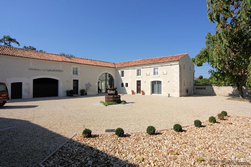 Stunning Barn Conversion With 2 Gites