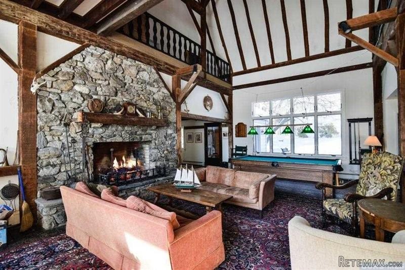 4 bedroom House For Sale: Mitchell St.. - 2