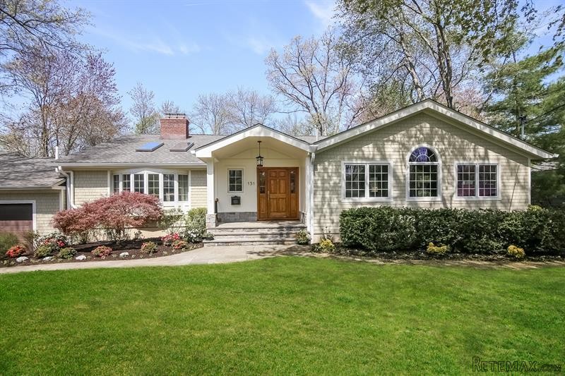 4 bedroom House For Sale: 151 Rock..