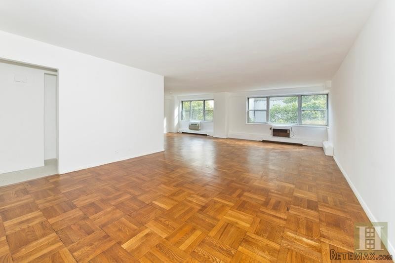 3 bedroom Apartment For Sale: 1175 YORK.. - 2