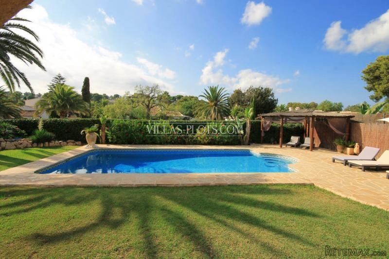 4 Bedroom Villa In Javea - 2