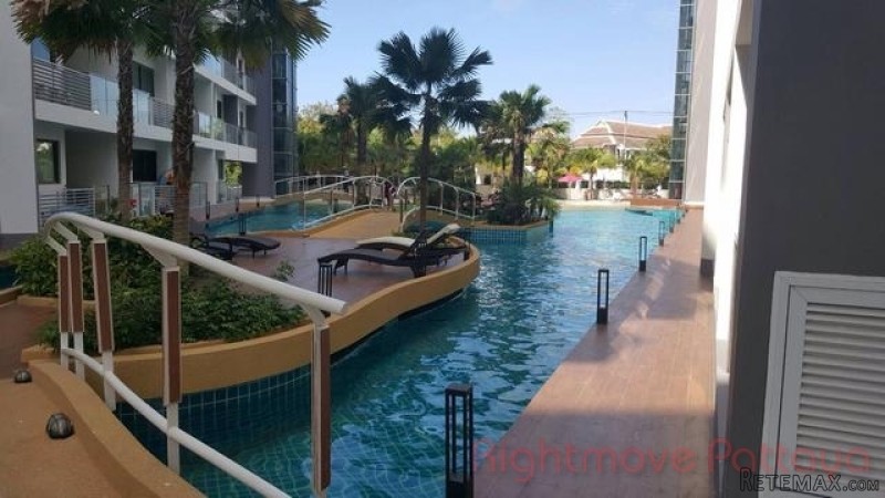 1 Bedroom Condo for sale in Jomtien -..