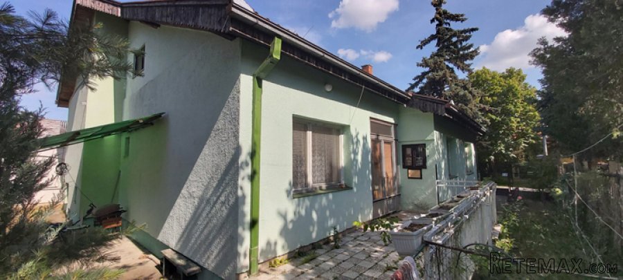 Prodajem porodicnu kucu na Palicu - 2