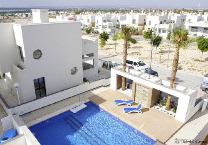 This Wonderful Villa, Located In Dona.. - 2