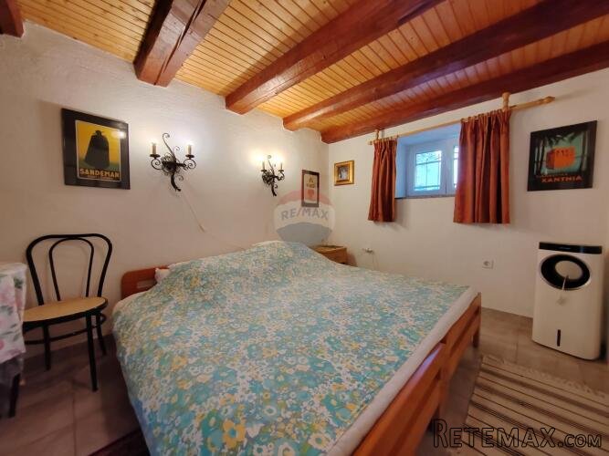 OTOK KRK,MALINSKA-autohtona kamena villa 100 metara do centr - 3
