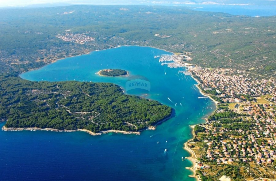 Otok Krk-poljoprivredno zemljište 3528m2 s pogledom na more - 4