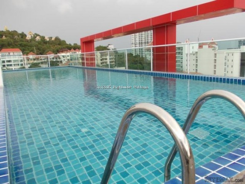 1 Bedroom Condo for sale in Pratumnak -.. - 2