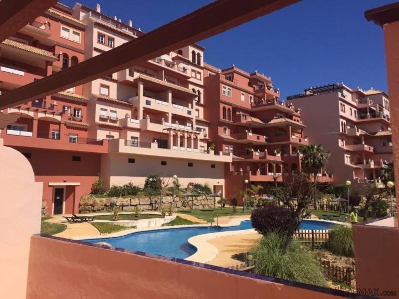 2 bedroom town house for sale - 2