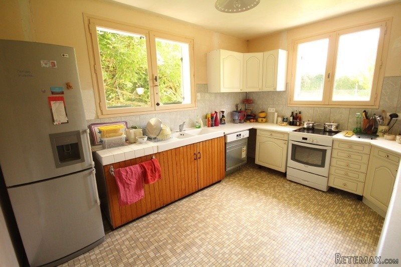 A bright and airy 5 bedroomed family.. - 2