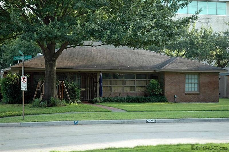 3 bedroom Land For Sale: 4028 Chatham.. - 2