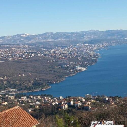 Matulj, Bregi - teren s pogledom