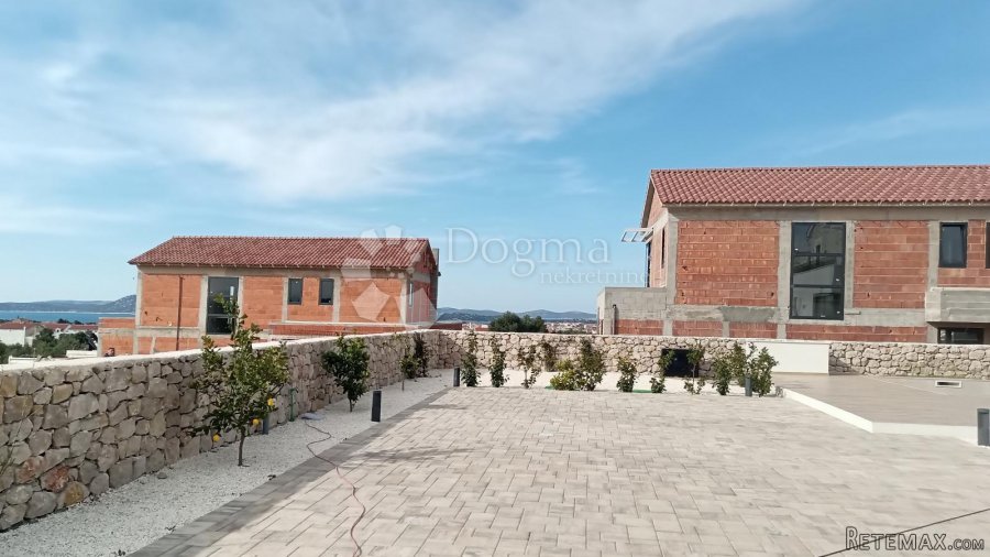 VODICE - UNIKATNA VILA V03 - SA PREKRASNIM POGLEDOM - 5
