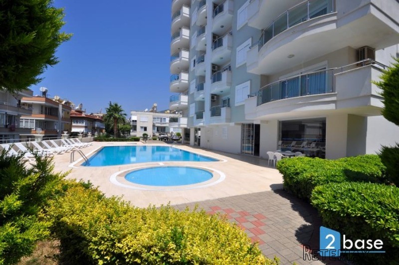 3 + 2 Luxurious penthouse with a..