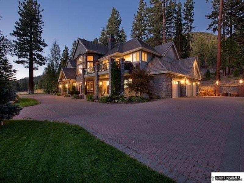 5 bedroom Residence For Sale:..
