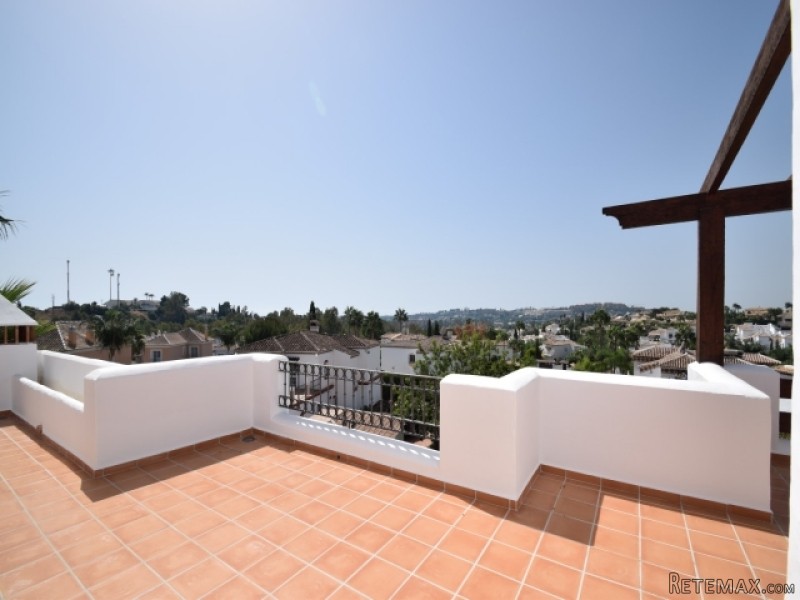 3 Bedroom Penthouse For Sale Situated.. - 2