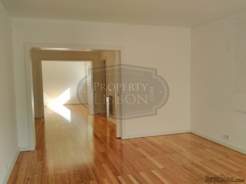 T2 Lisbon Apartment in Misericordia - 2