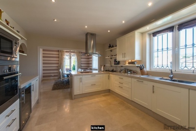 Villa for sale in Benahavis, Malaga.. - 2