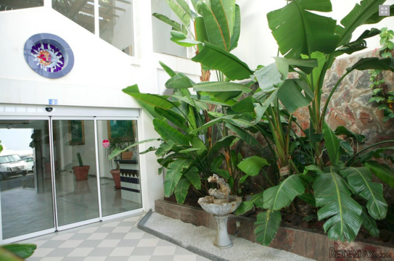 Beautiful 1 Bedroom Apartment with sea.. - 2