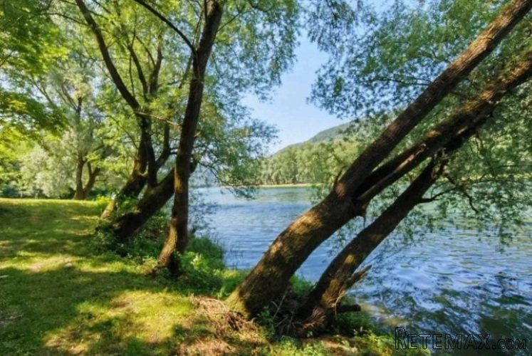 Placevi na prodaju Gornja Trešnjica-Ljubovija