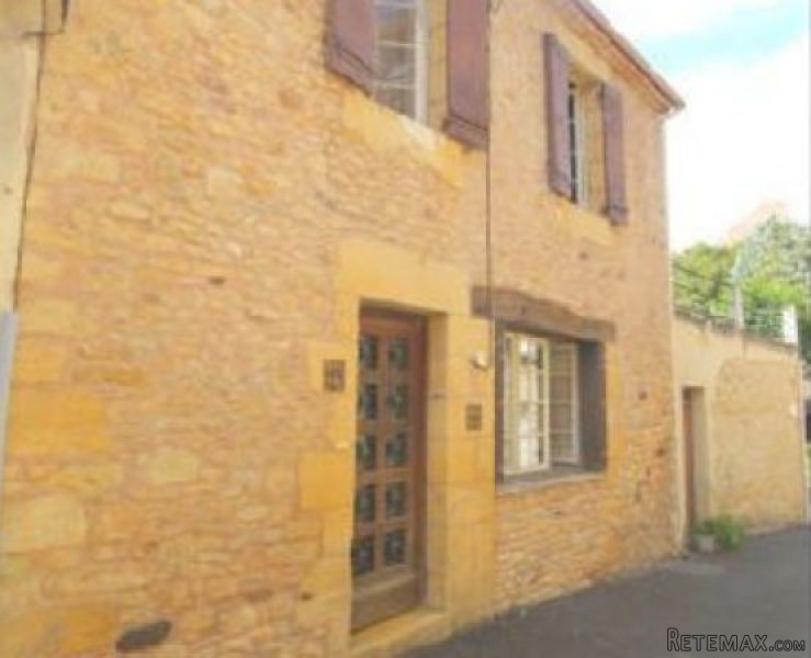 Fully Renovated Village House
