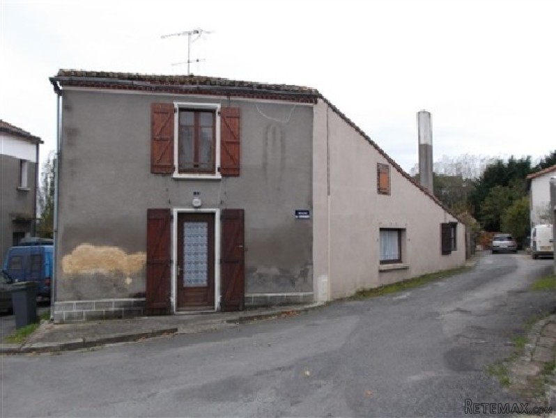 3 Bedroom House For Sale
