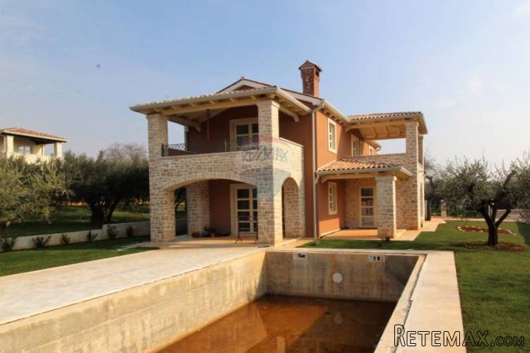 Prekrasna vila s bazenom 12 km od mora - 4