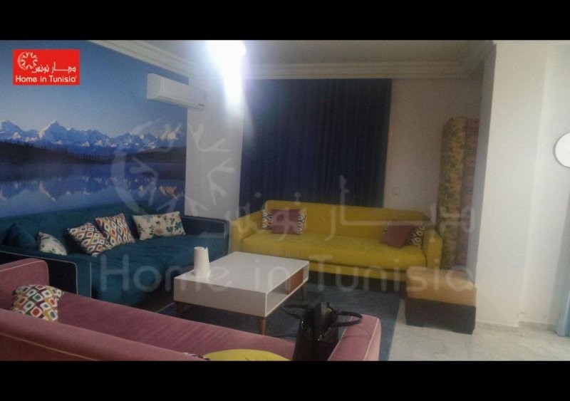 Magnifique Appartement a vendre, pieds..
