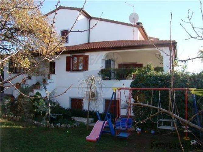 ISTRA, PULA OKOLICA, Apartmanska kuća, mirna lokacija - 2