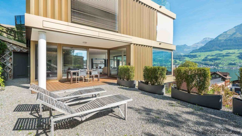 AMPLE COMFORT - IMPRESSIVE VIEW