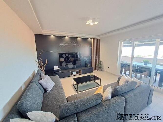Rijeka, Hosti, Panoramski pogled i 200 m² savršenog doma - 2