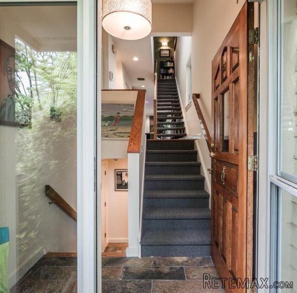 2 bedroom House For Sale: 51 Waterside.. - 2