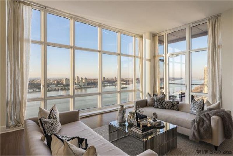 4 Bedrooms - Condo - New York State -..