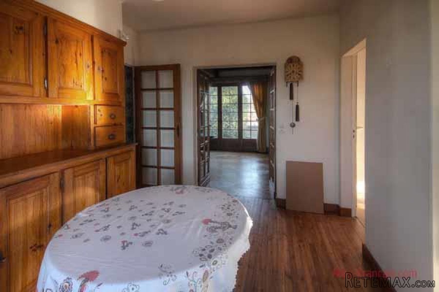 Chef Boutonne (79) - Detached town house to refresh offering.. - 5