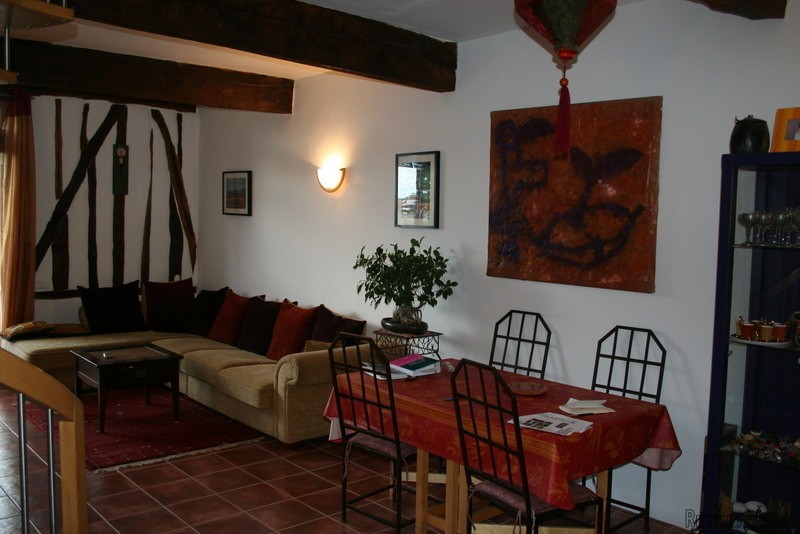 3 Bedroom Renovated Character Stone.. - 2