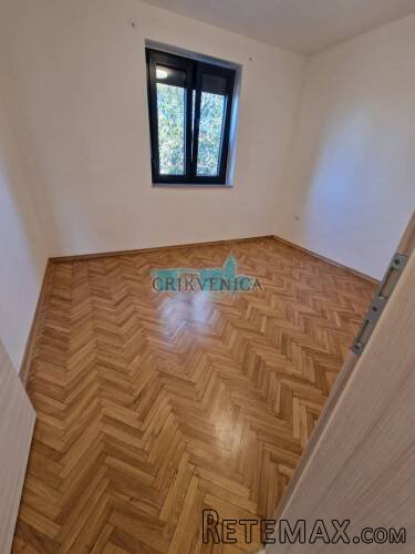 Malinska, stan 88 m2 sa dva balkona - 10