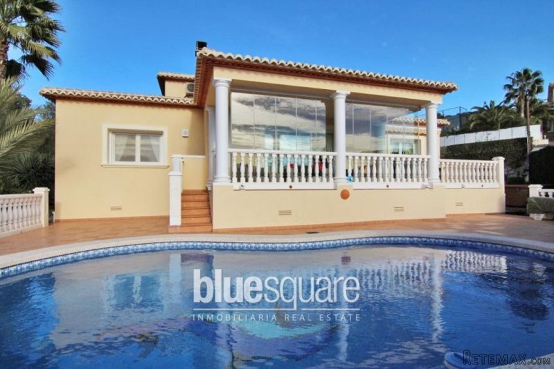Stunning quality built 3 bed inmaculate..