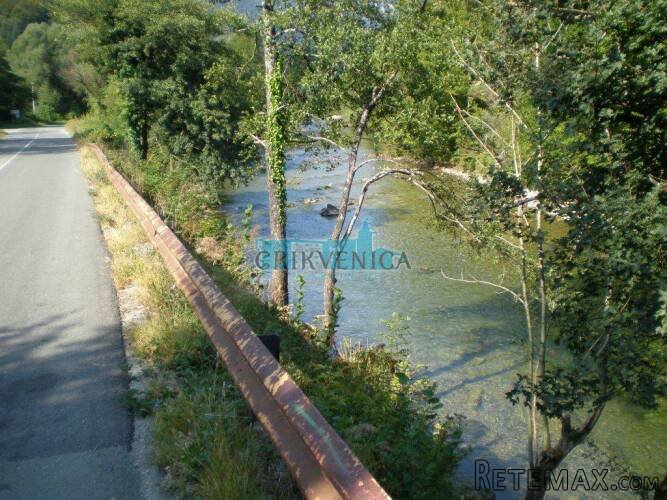 Brod na Kupi, građevinski teren veličine 1917 m2 - 2