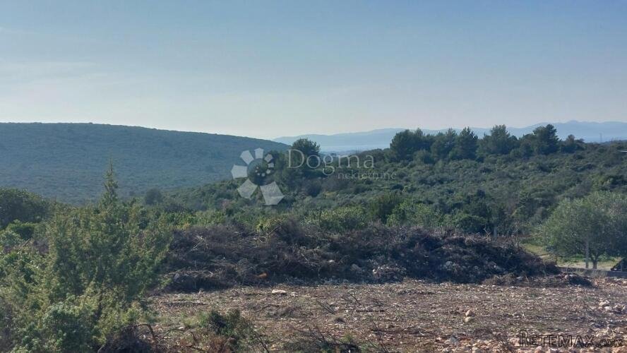 Građevinsko zemljište na mirnoj lokaciji sa pogledom na mor - 2