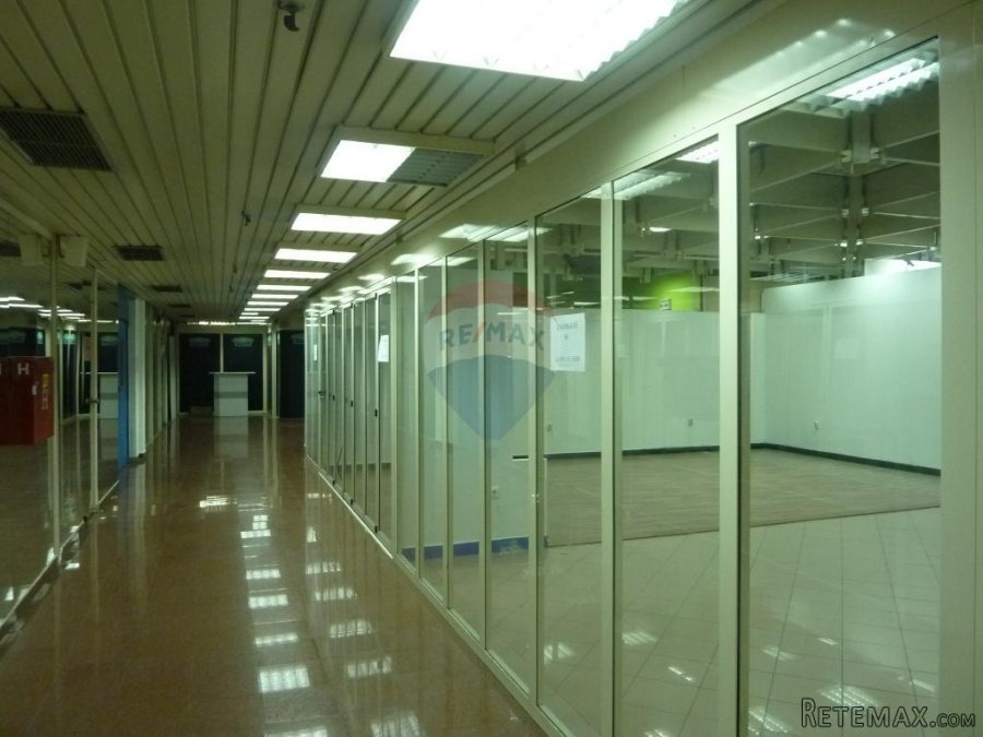 Centar - poslovni prostor 69 m2 - 5