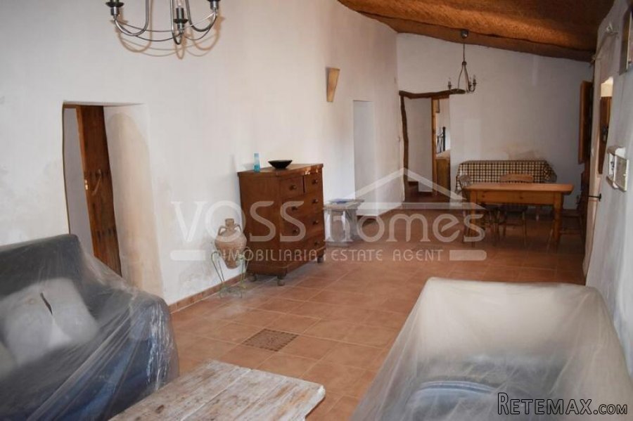 EXCLUSIVE LISTING TO VOSS HOMES - A spacious, full of.. - 12